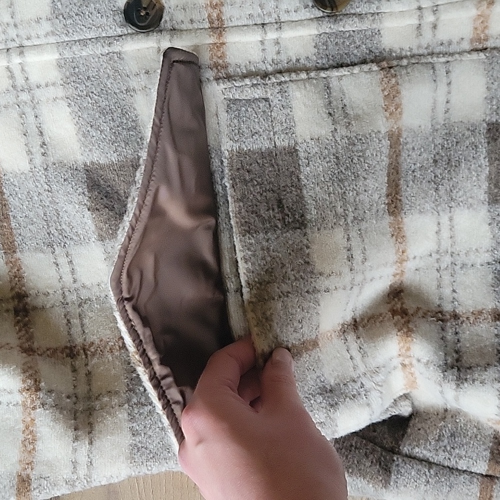 Universal Thread Oversized Shacket Medium - image 7